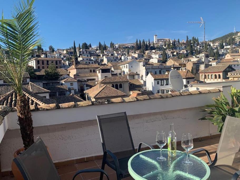 Cosy Loft With Amazing Terrace & Spectacular Views Apartment Гранада Екстериор снимка